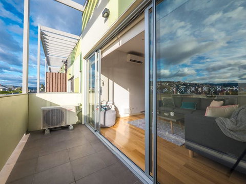 Marina View Apartment - Accommodation Brisbane 2