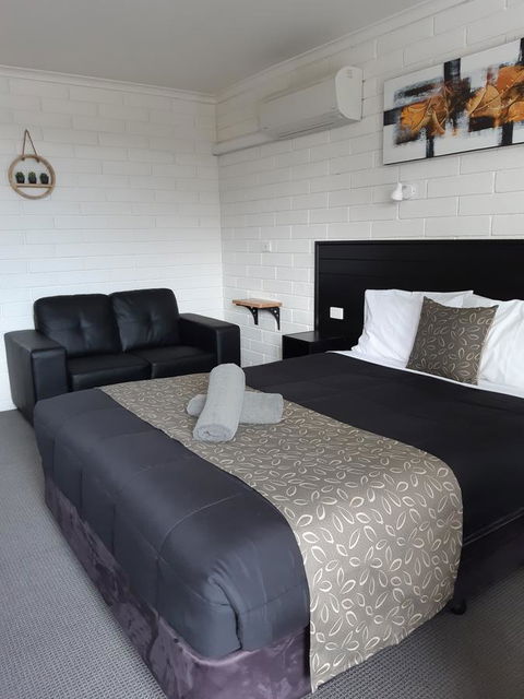 Anchor Wheel Motel - Accommodation Brisbane 0
