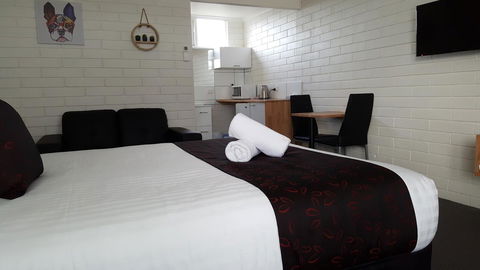 Anchor Wheel Motel - Accommodation Brisbane 19