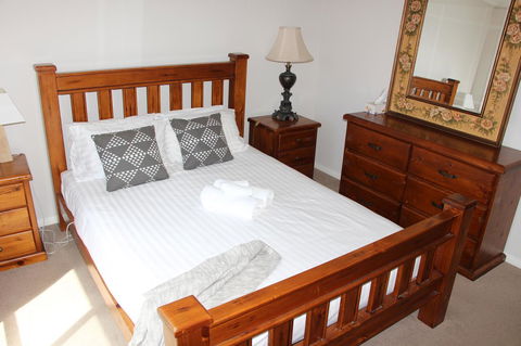 Front Row Beachfront - Accommodation Brisbane 8