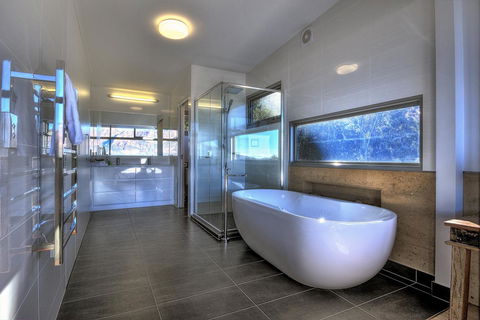 The Loft - Accommodation Brisbane 6