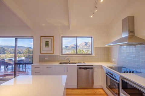 Arthouse Freycinet - Accommodation Brisbane 9