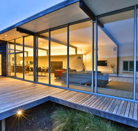 Cloudy Bay Beach House - Accommodation Brisbane