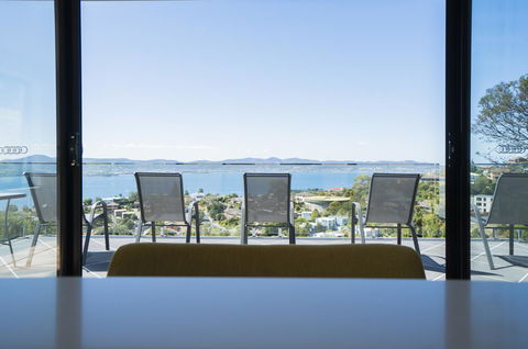 Amazing Sea Views Luxury Guest House - Accommodation Brisbane 0