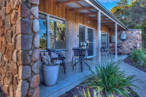 Freycinet Stone Studio 5 - Greystone - Accommodation Brisbane 2