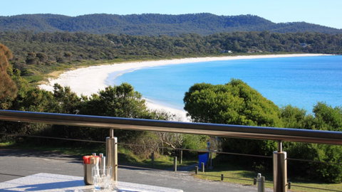 BAY OF FIRES ECO HUT Off Grid Experience At Binalong Bay - Accommodation Brisbane 13