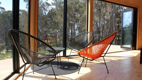 BAY OF FIRES ECO HUT Off Grid Experience At Binalong Bay - Accommodation Brisbane 11