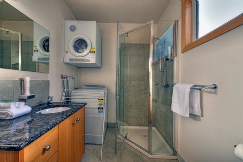 Freycinet Stone Studio 4 - Granite - Accommodation Brisbane 7