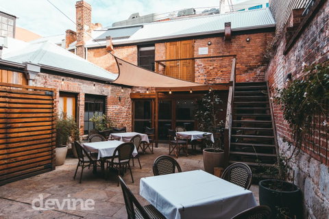 Devine Stays - Hayloft On ELizabeth - Accommodation Brisbane 9