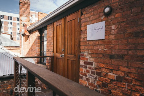 Devine Stays - Hayloft On ELizabeth - Accommodation Brisbane 10