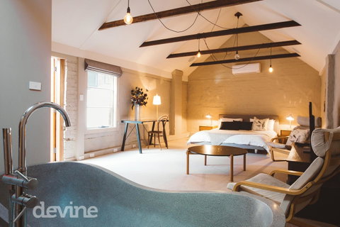 Devine Stays - Hayloft On ELizabeth - Accommodation Brisbane 13