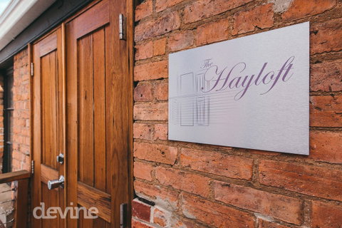 Devine Stays - Hayloft On ELizabeth - Accommodation Brisbane 7