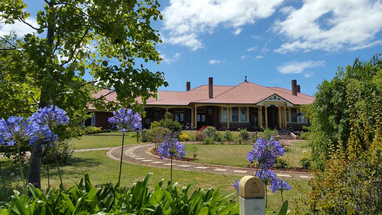 Oakdowns TAS Accommodation Brisbane