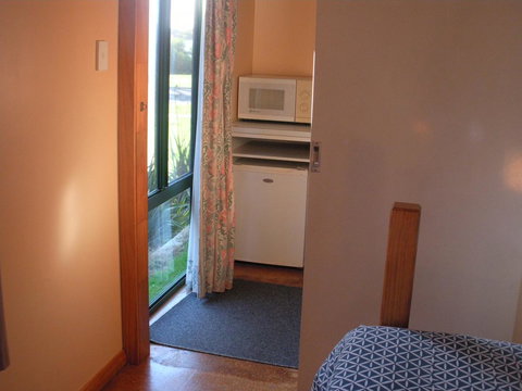 Bridport Seaside Lodge - Accommodation Brisbane 7