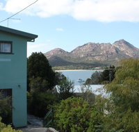 Coles Bay Waterfronter 2 - Accommodation Brisbane