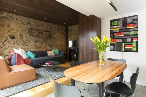 Stone Flower - Accommodation Brisbane 6