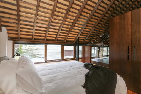 Stone Flower - Accommodation Brisbane 13