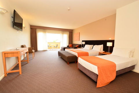 Mornington Hotel - Accommodation Brisbane 2