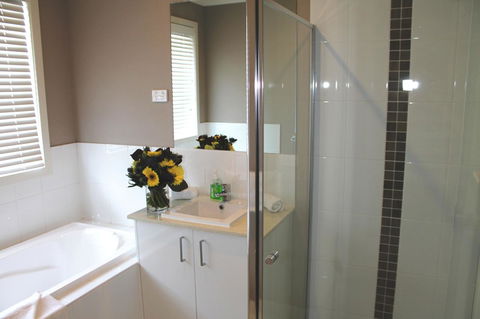 Atarhi Villas - Melbourne - Accommodation Brisbane 10