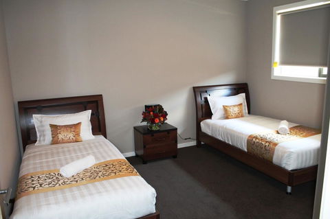 Atarhi Villas - Melbourne - Accommodation Brisbane 6