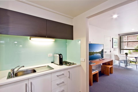 Lorne Bay View Motel - Accommodation Brisbane 41