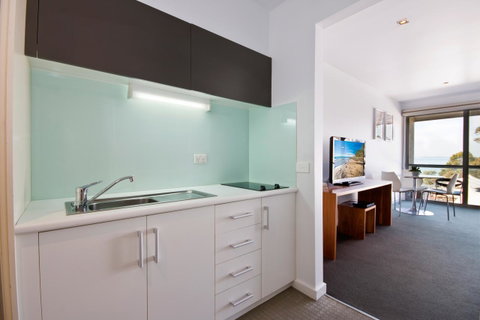 Lorne Bay View Motel - Accommodation Brisbane 7