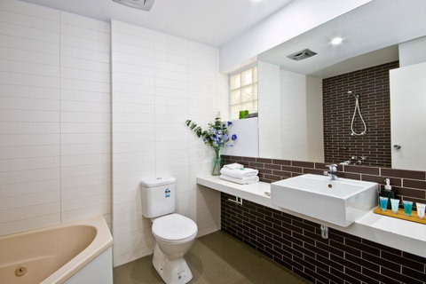 Lorne Bay View Motel - Accommodation Brisbane 35