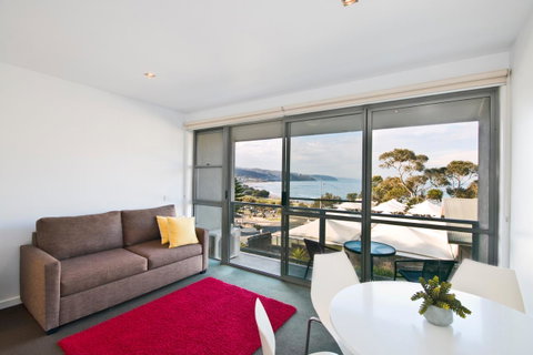 Lorne Bay View Motel - Accommodation Brisbane 2
