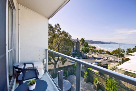 Lorne Bay View Motel - Accommodation Brisbane 9