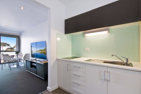 Lorne Bay View Motel - Accommodation Brisbane 1