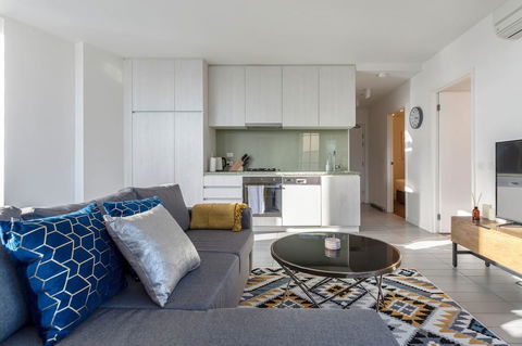 2Bedroom Apartment With Views In Docklands Next To CBD & Marvel Stadium - Accommodation Brisbane 8