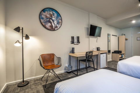 Nightcap At Keysborough Hotel - Accommodation Brisbane 2