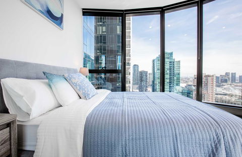 New Eureka 108 Hotel Apartments - Accommodation Brisbane 2