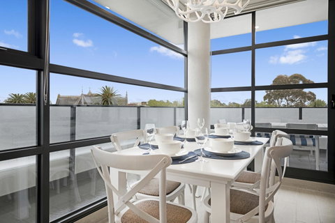 The Hamptons Apartments - St Kilda - Accommodation Brisbane 23