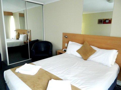 Ciloms Airport Lodge - Accommodation Brisbane 25