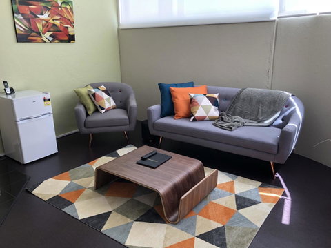 Ciloms Airport Lodge - Accommodation Brisbane 1