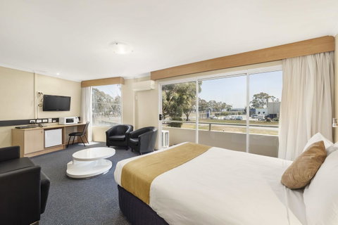 Ciloms Airport Lodge - Accommodation Brisbane 6