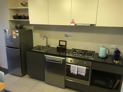 Winston Apartments - Accommodation Brisbane 8
