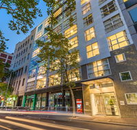 Mantra 100 Exhibition - Accommodation Brisbane