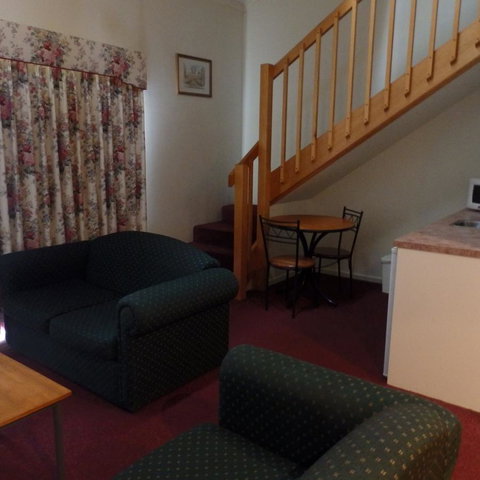Bright Chalet - Accommodation Brisbane 9