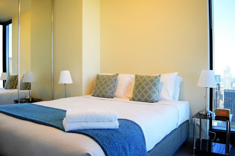 Melbourne SkyHigh Apartments - Accommodation Brisbane 24