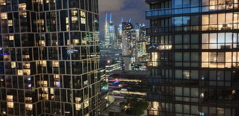 Best Views On Collins - Accommodation Brisbane 23