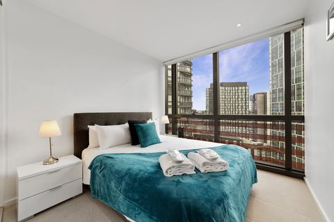 Best Views On Collins - Accommodation Brisbane 22