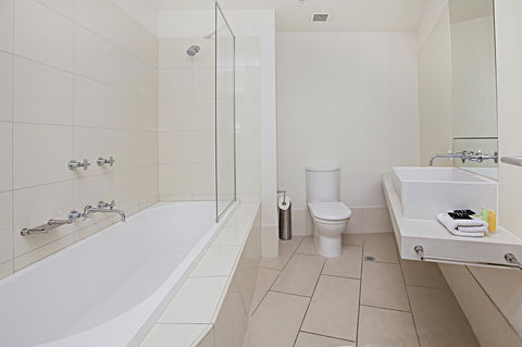 Waterfront Melbourne Apartments - Accommodation Brisbane 29