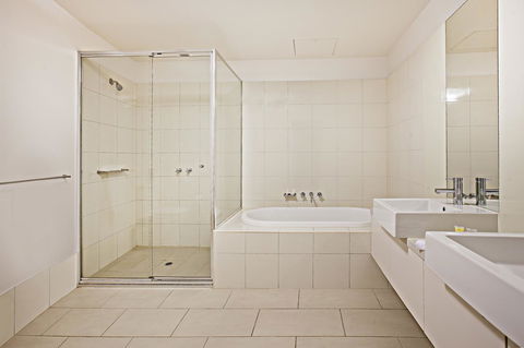 Waterfront Melbourne Apartments - Accommodation Brisbane 34