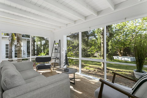 Oasis On Grange - Accommodation Brisbane 3