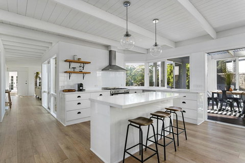 Oasis On Grange - Accommodation Brisbane 2