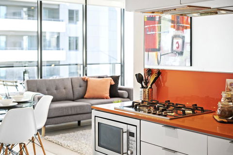 Complete Host Tiara Apartments - Accommodation Brisbane 1