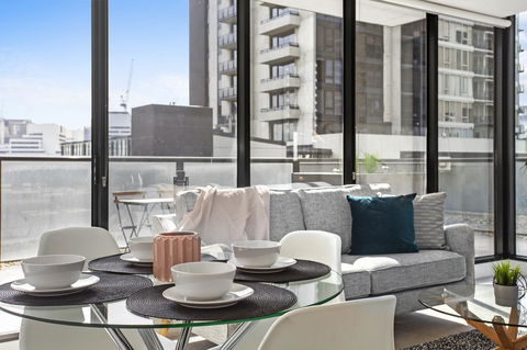 Complete Host Tiara Apartments - Accommodation Brisbane 20