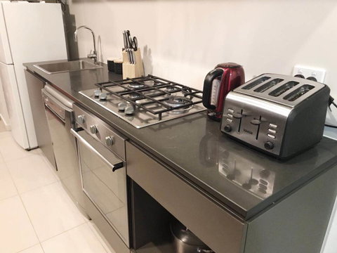 Sky City Serviced Apartment - Accommodation Brisbane 16